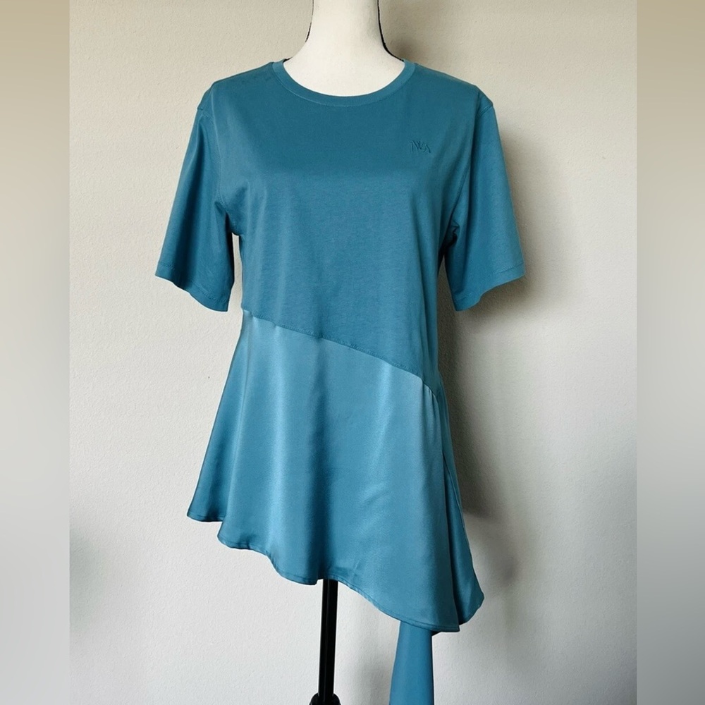 JW Anderson Uniqlo Flared Hem Asymmetrical Short Sleeve T-Shirt Top Large NWT